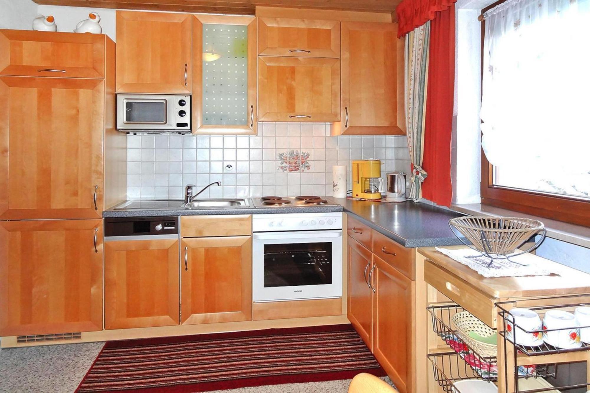 Apartment In F Gen With Parking Space Fügen Zewnętrze zdjęcie